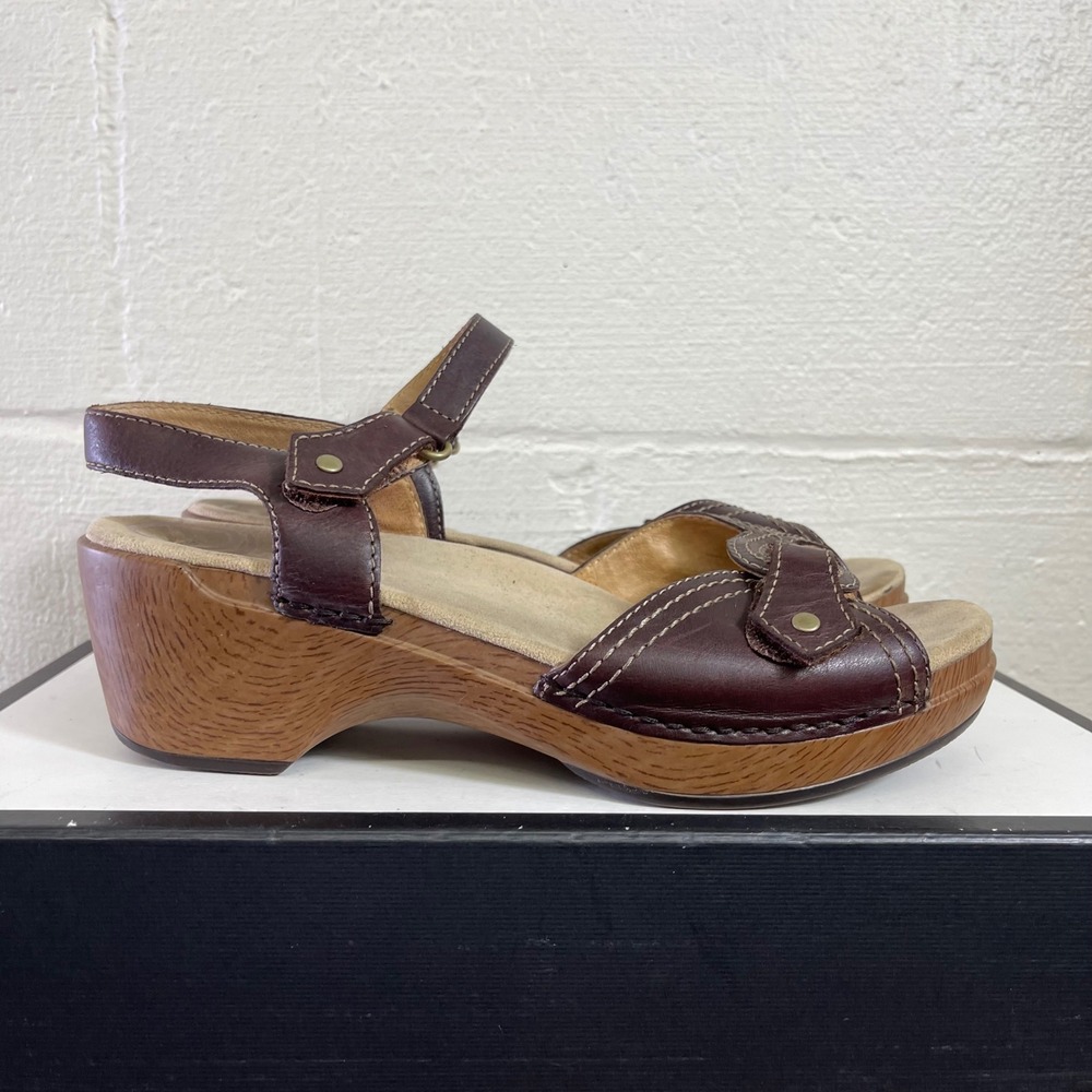 Dansko Sara Brown Leather Strappy Sandals Wooden Wedge Women's 40 EU/10 US